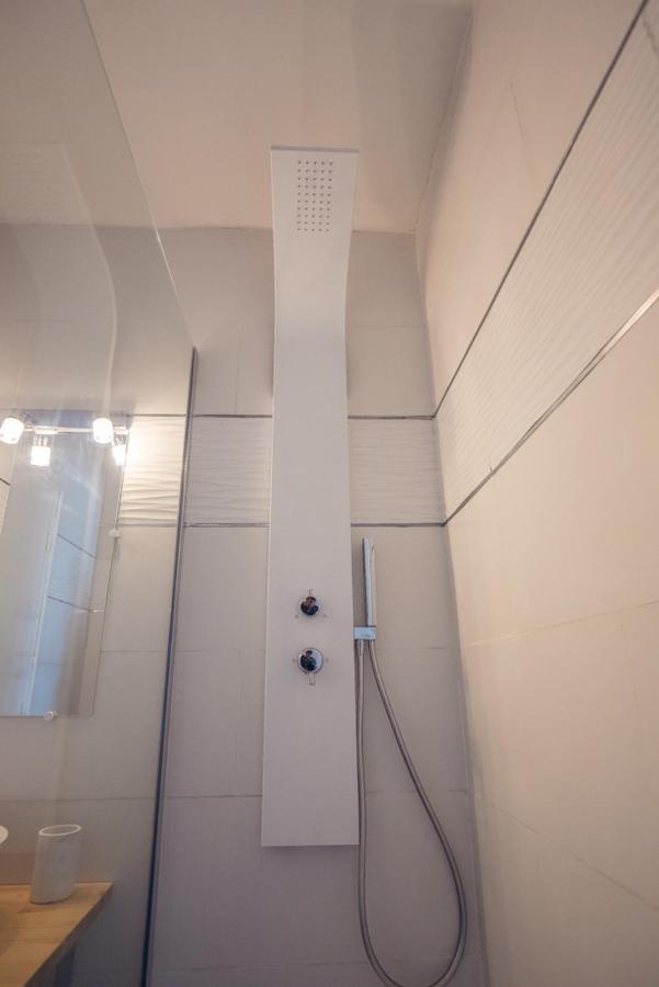 Home Ganusha Cosy 3 Chambres Parking Gratuit Balcon Grenoble Buitenkant foto